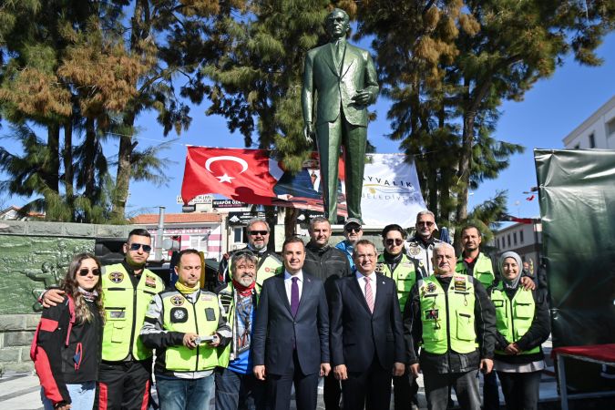 19 Ayvalık Uluslararası Zeytin Hasat ve Turizm festivali kapılarını açtı