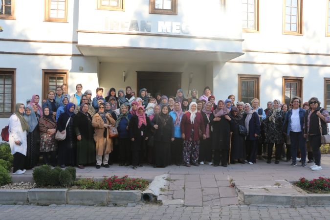 Demircili Kadınlar Adım Adım Manisa’yı Gezdi